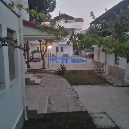 Dalyan אכסניה *